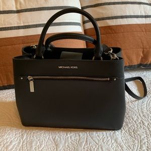 Michael Kors Hailee Medium Satchel